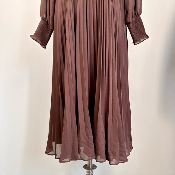 Ever New Women’s Leighton Curve Pleated Midi Dress Size  16 Chocolate Brown NWT - Picture 9 of 13